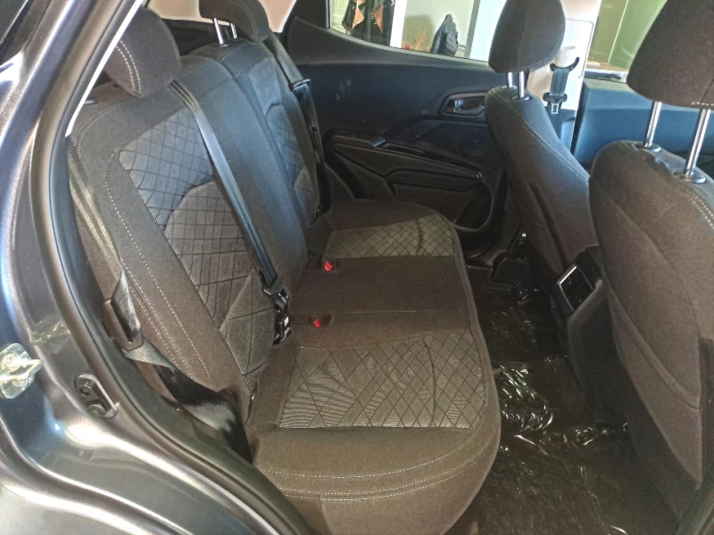 MAHINDRA XUV3X0 1.2T MX3 AT