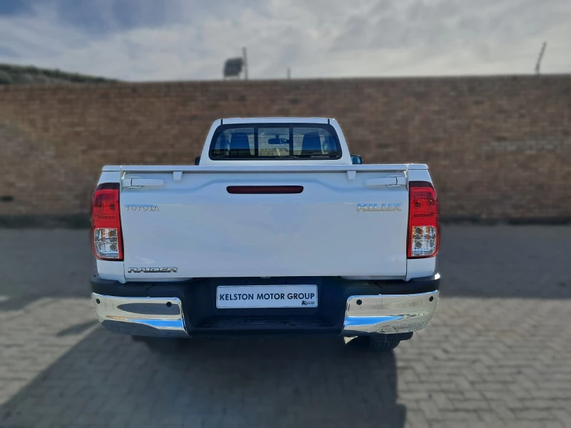 TOYOTA  HILUX SC 24GD6 RB RAI AT