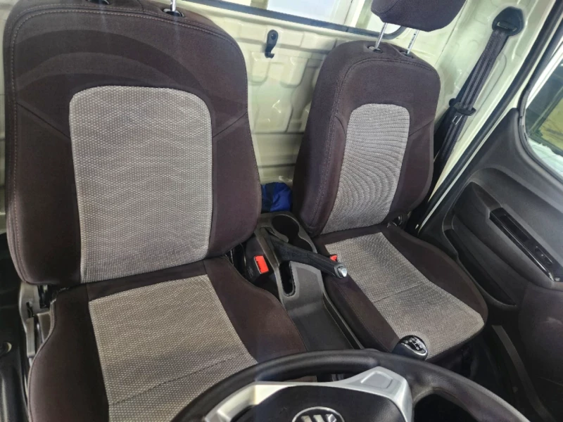 FOTON TRUCK MATE DROPSIDE WITH AC