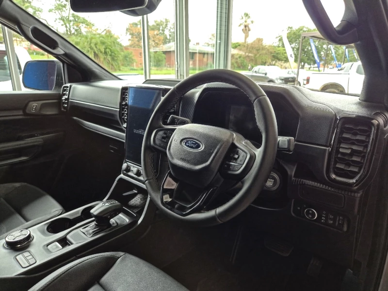 FORD RANGER DOUBLE CAB 3.0L V6 TREMOR 4WD 10AT