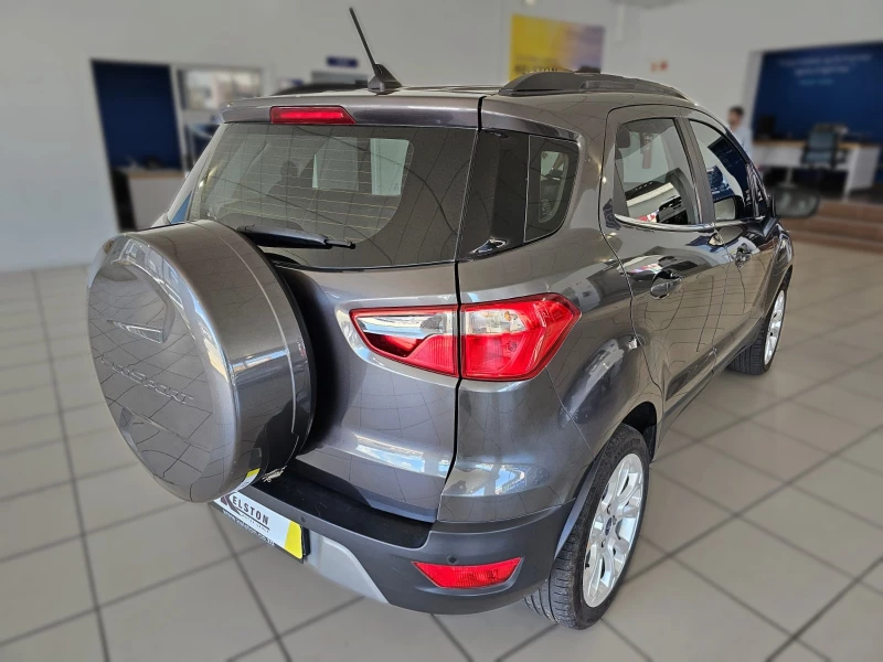 2023 Ford 1.0 Ecoboost Titanium 6mt