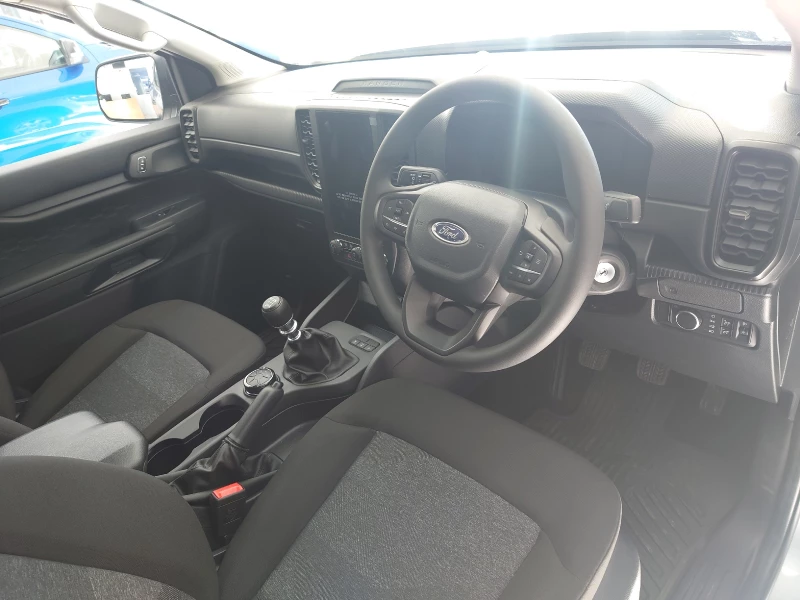 FORD RANGER 2.0 DOUBLE CAB XL 4X4 HR 6MT