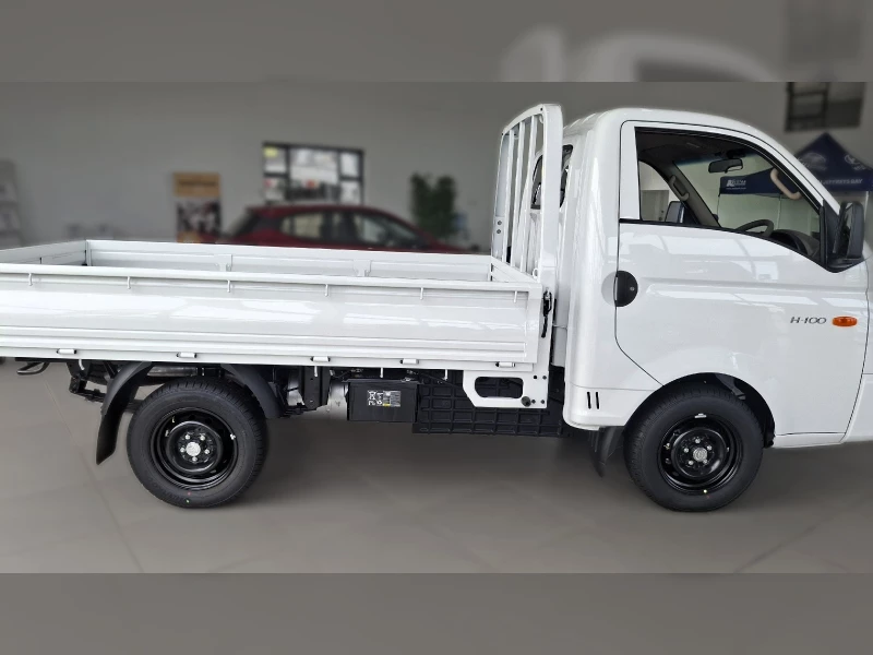 HYUNDAI H100 BAKKIE 2.6 SKD DECK F/L