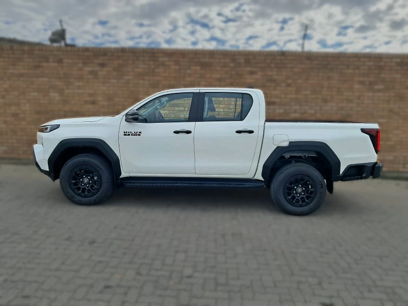 2026 Toyota  Hiluxdc 28 Gd6 Rb Rai At