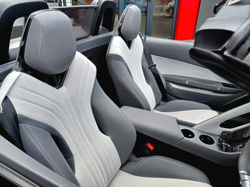 MG CYBERSTER DUAL MOTOR 4WD