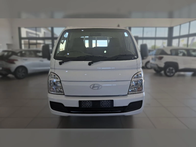 HYUNDAI H100 BAKKIE 2.6 SKD DECK F/L