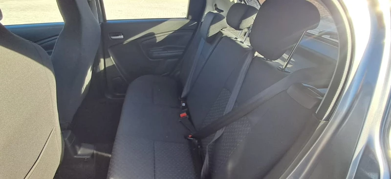 TOYOTA VITZ 1.0 XR MT