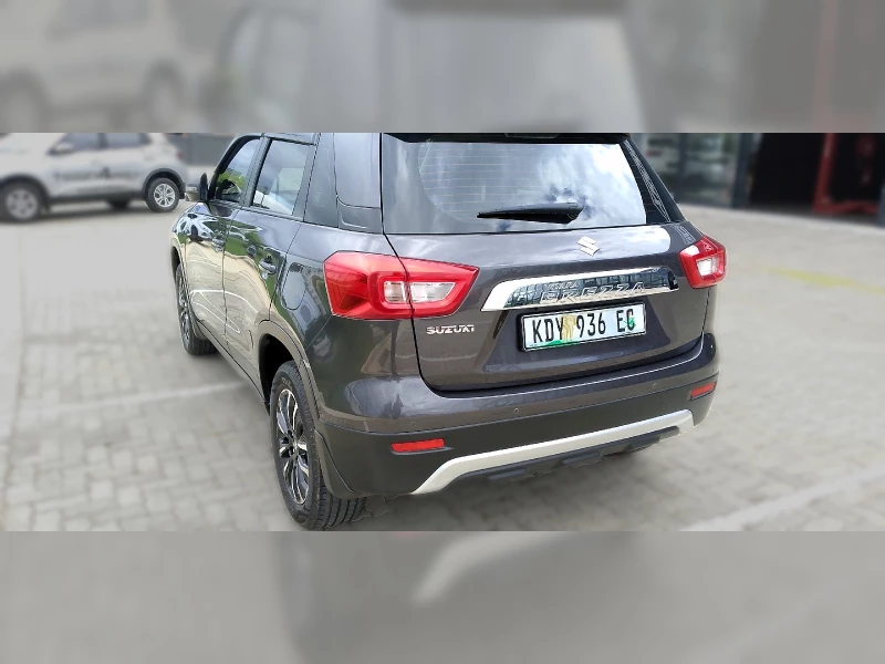 2023 Suzuki Vitara Brezza 15 Glx