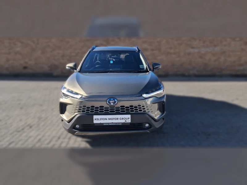 TOYOTA  COROLLA CROSS 18 HEV XR