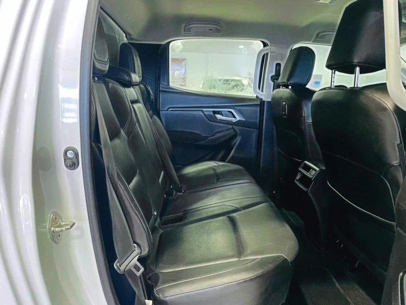 2023 Isuzu D-max 19 Ddi Hr Ls At Dc Pu