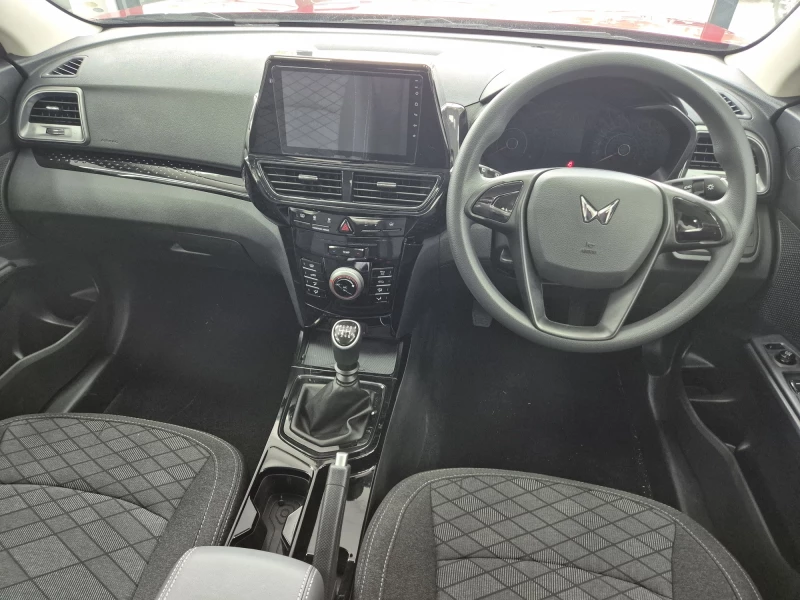 MAHINDRA XUV3X0 1.2T MX2 MT
