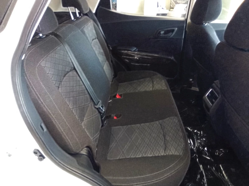 MAHINDRA XUV3X0 1.2T MX3 AT