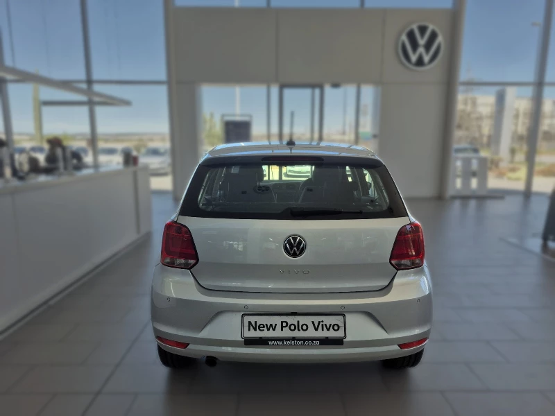 VOLKSWAGEN POLO VIVO 1.6 77KW LIFE TIPTRONIC
