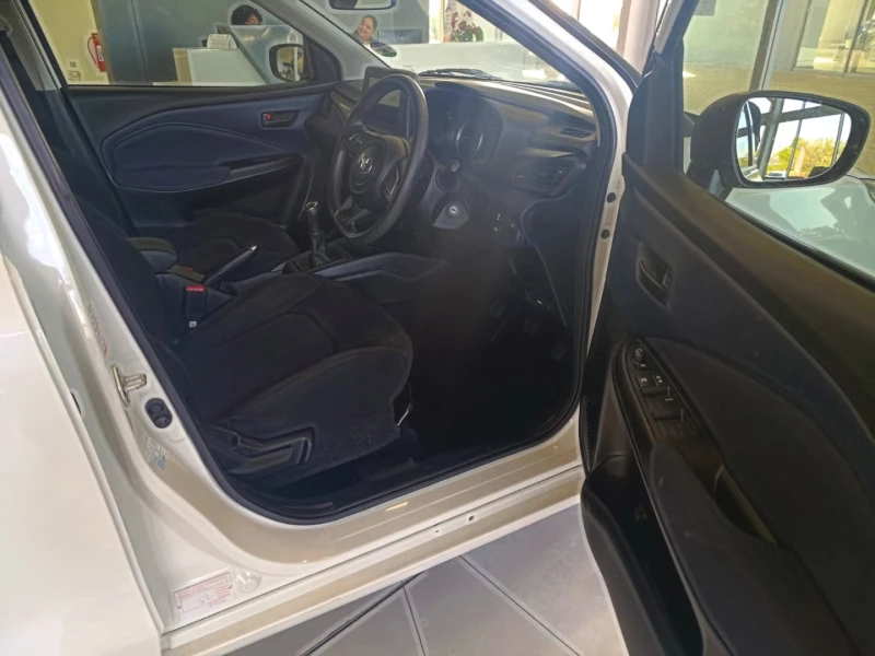 Toyota Starlet 1.5 Xi Mt