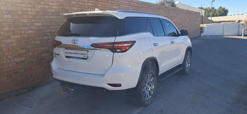 2022 Toyota Fortuner 28gd-6 Vx At