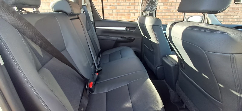 TOYOTA  HILUX DC 28 GD6 RB RAI AT