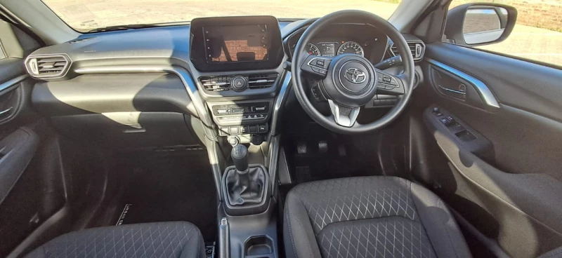 TOYOTA URBAN CRUISER 1.5 XR MT