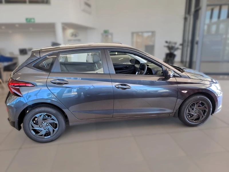 HYUNDAI I20 1.2 PREMIUM MT MY24
