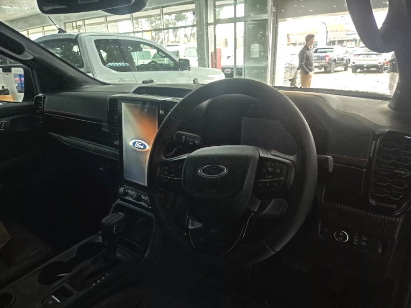 FORD RANGER DOUBLE CAB 2.3L WILDTRAK 4X2 10AT