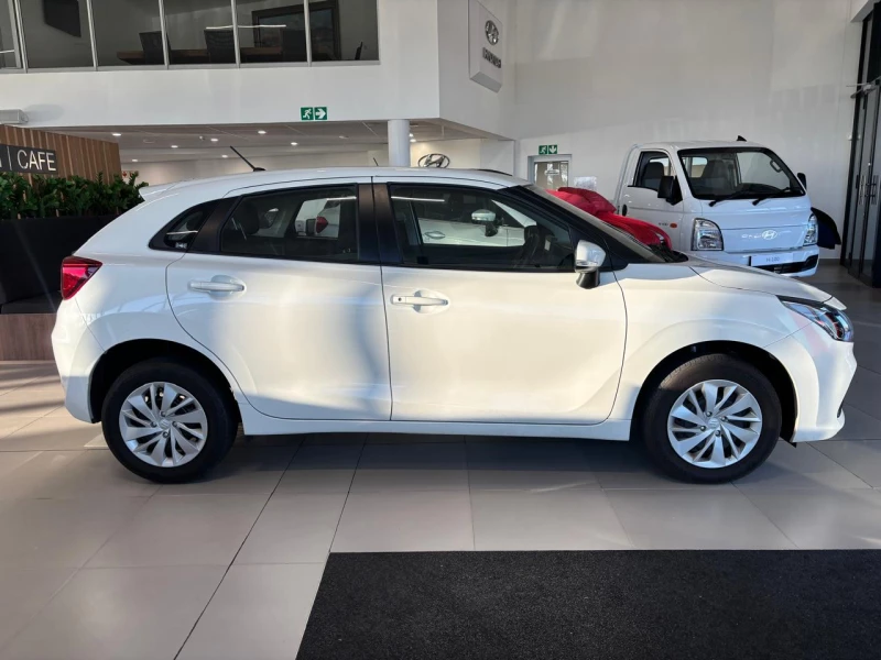 2023 Suzuki Baleno 15 Gl At