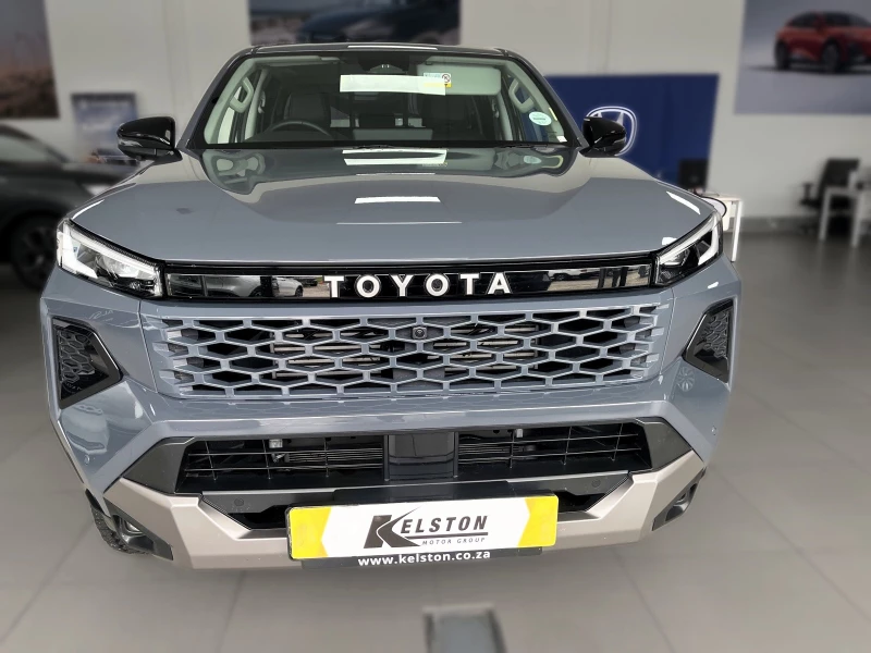 2026 Toyota  Hilux Dc 28 Rb Lgd P0 6at