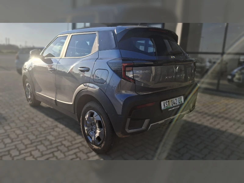 2026 Mahindra Xuv3x0 1.2t Mx3 At