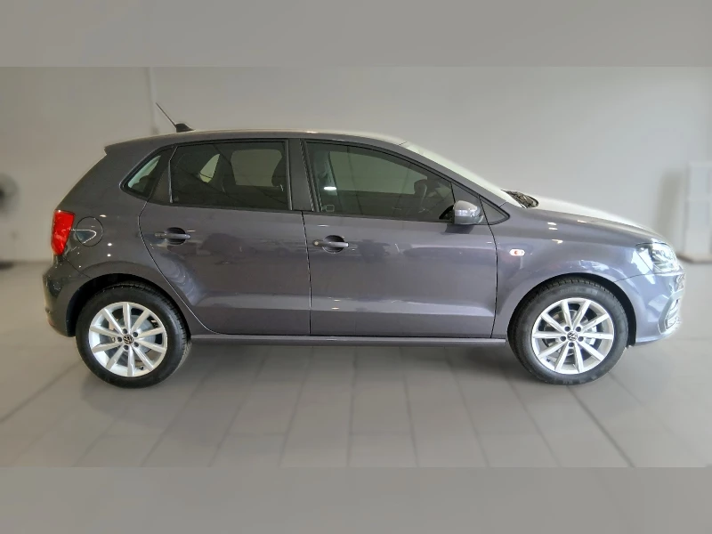 VOLKSWAGEN POLO VIVO 1.6 77KW STYLE