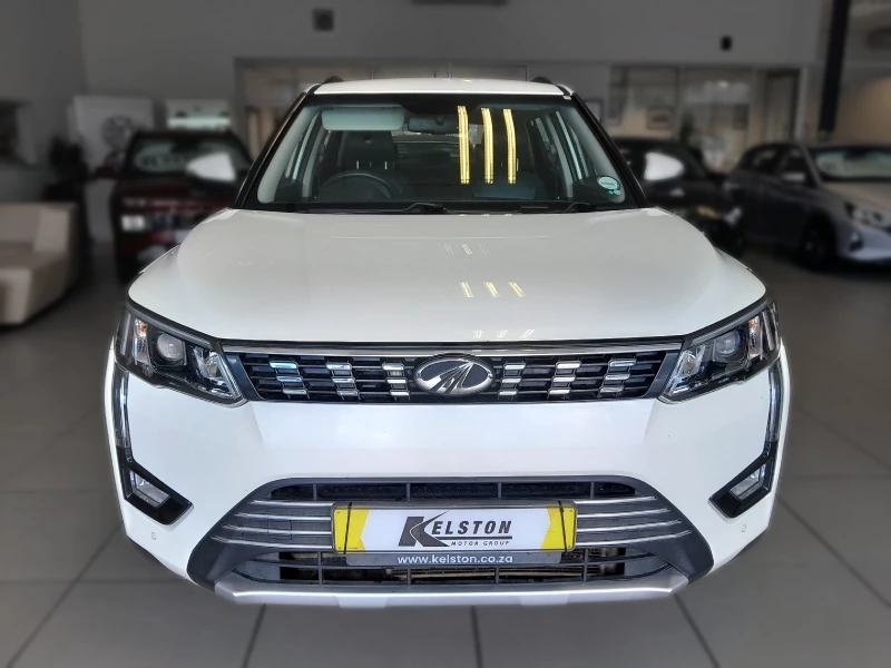 2022 Mahindra Xuv 300 W8 Diesel 1.5 Mt