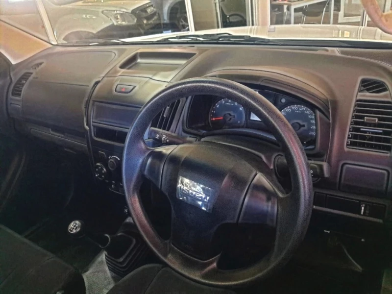 ISUZU D-MAX 250C SINGLE CAB FLEETSIDE 58KW