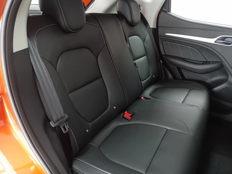 MG ZS 1.5 LUXURY A/T