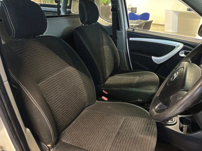 2020 Nissan Np200 16 Se Pu Sc