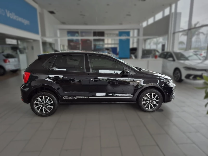 VOLKSWAGEN POLO VIVO 1.6 77KW LIFE TIPTRONIC