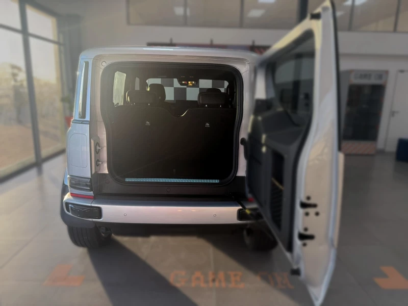 ICAUR V23 AWD