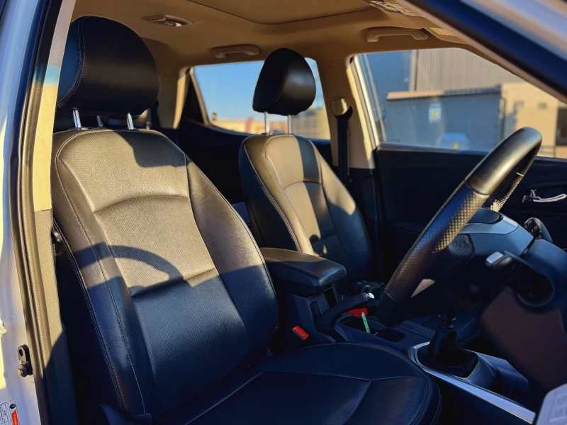 2022 Mahindra Xuv 300 W8 Diesel 1.5 Mt