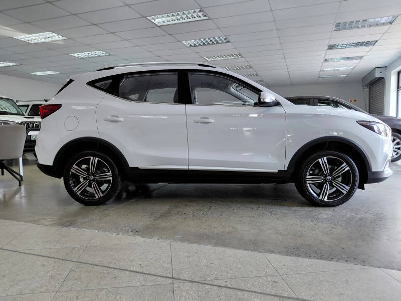 MG ZS 1.5 LUXURY A/T