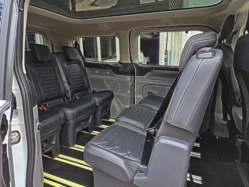 FORD TOURNEO CUSTOM 2.0L SWB TITANIUM X 8AT
