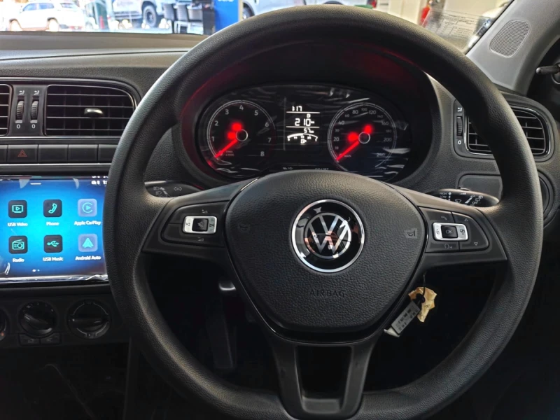 2026 VOLKSWAGEN POLO VIVO 1.4 63KW LIFE