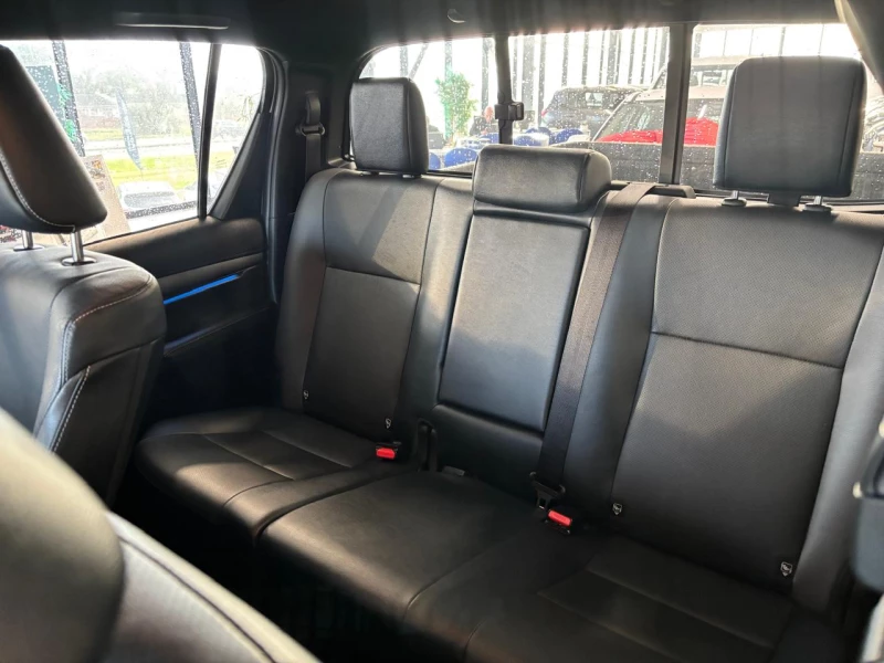 2024 Toyota Hilux Double Cab 2.8 Rb Lgd At 
